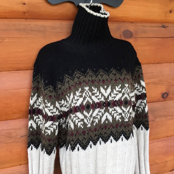 Sweater - Picture 2 of 6